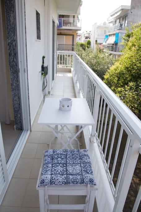 Blue Theros Apartments Paralia Dionysiou Exterior photo