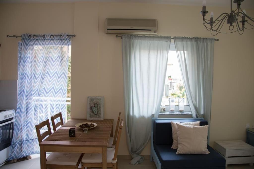 Blue Theros Apartments Paralia Dionysiou Exterior photo