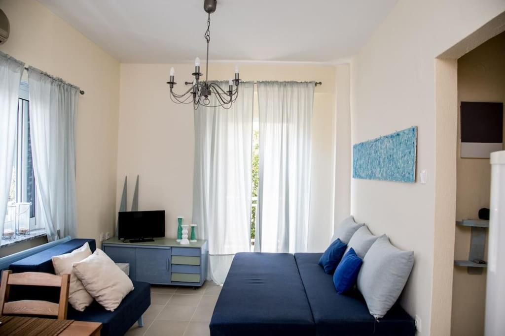 Blue Theros Apartments Paralia Dionysiou Exterior photo